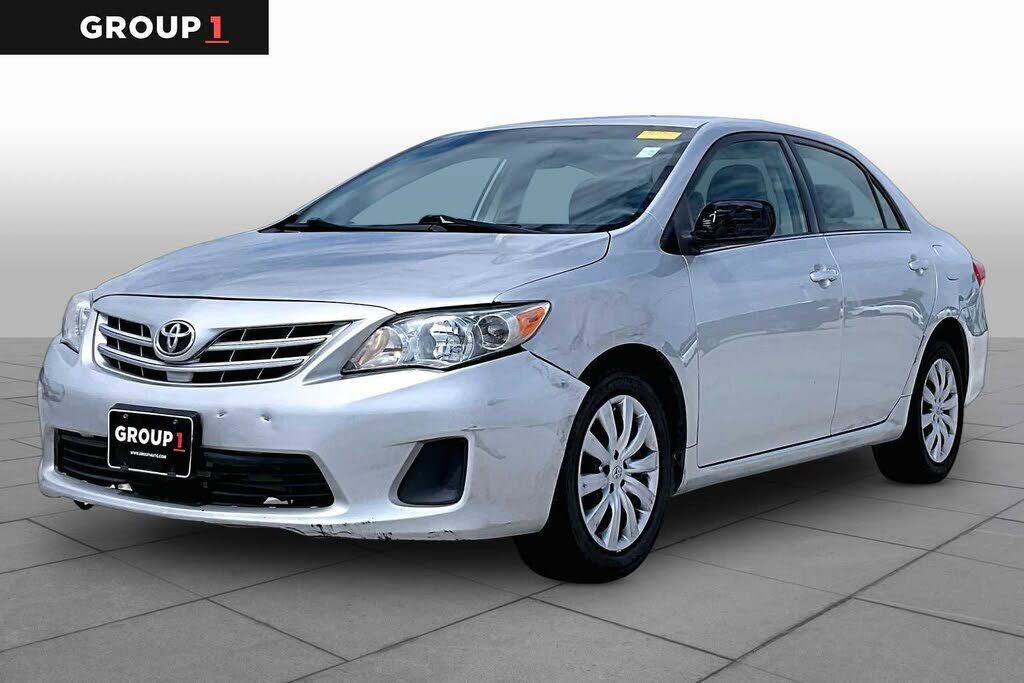 2013 TOYOTA Corolla