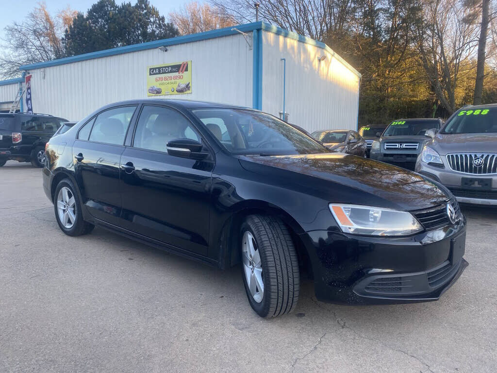2011 VOLKSWAGEN Jetta