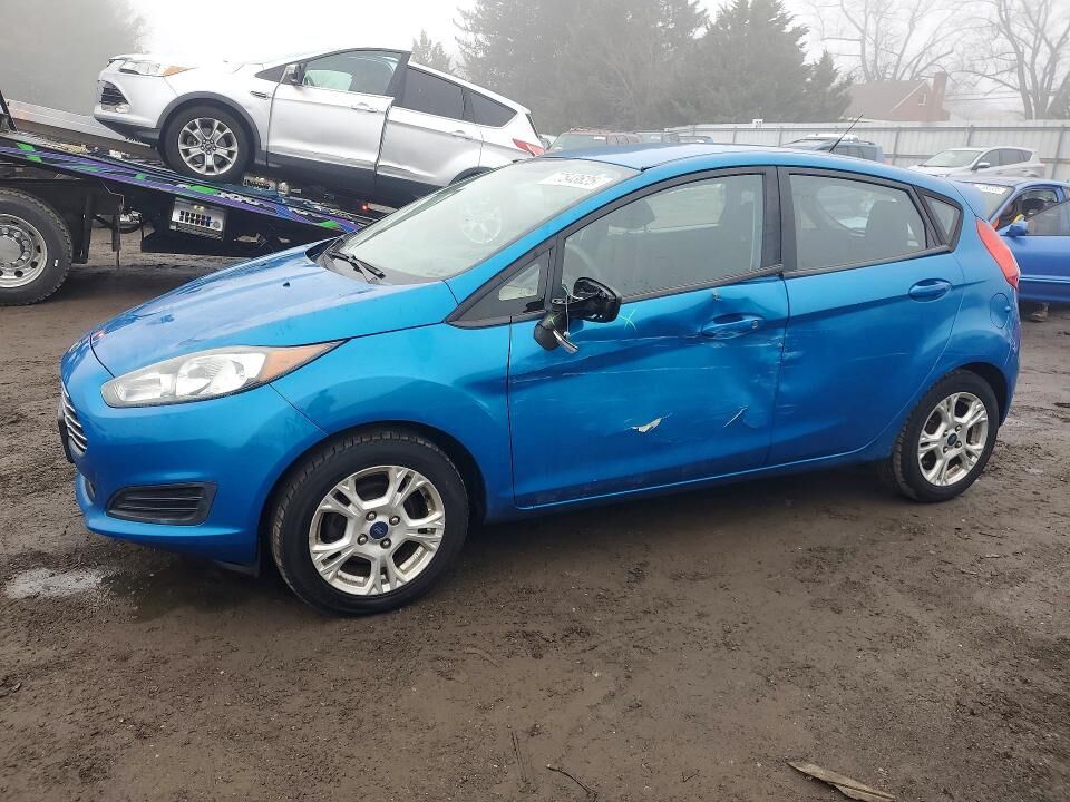 2015 FORD Fiesta