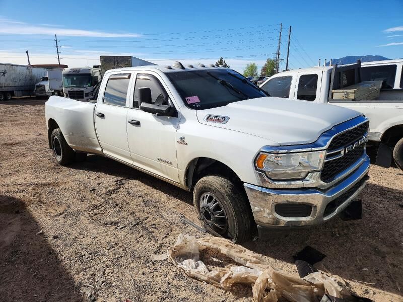 2022 RAM 3500