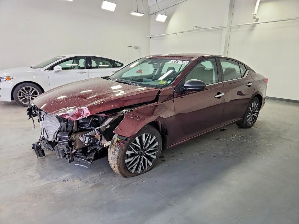2025 NISSAN Altima