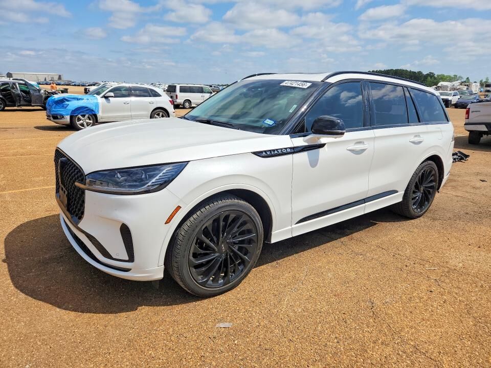 2025 LINCOLN Aviator