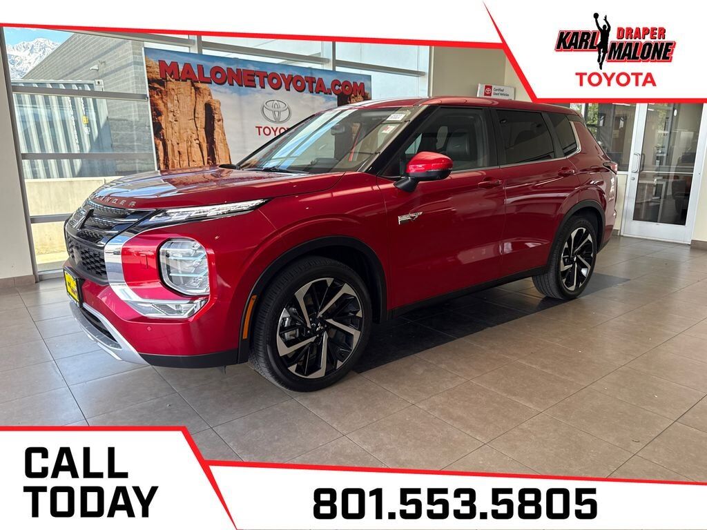 2025 MITSUBISHI Outlander