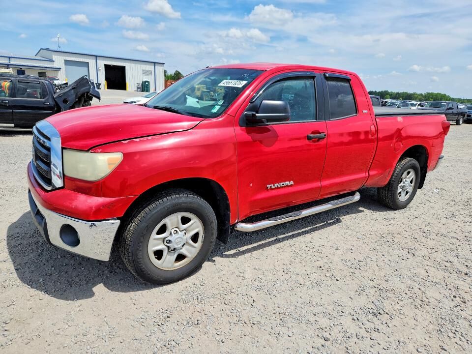 2010 TOYOTA Tundra