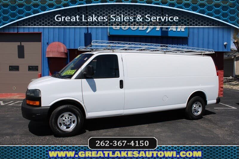 2020 CHEVROLET Express