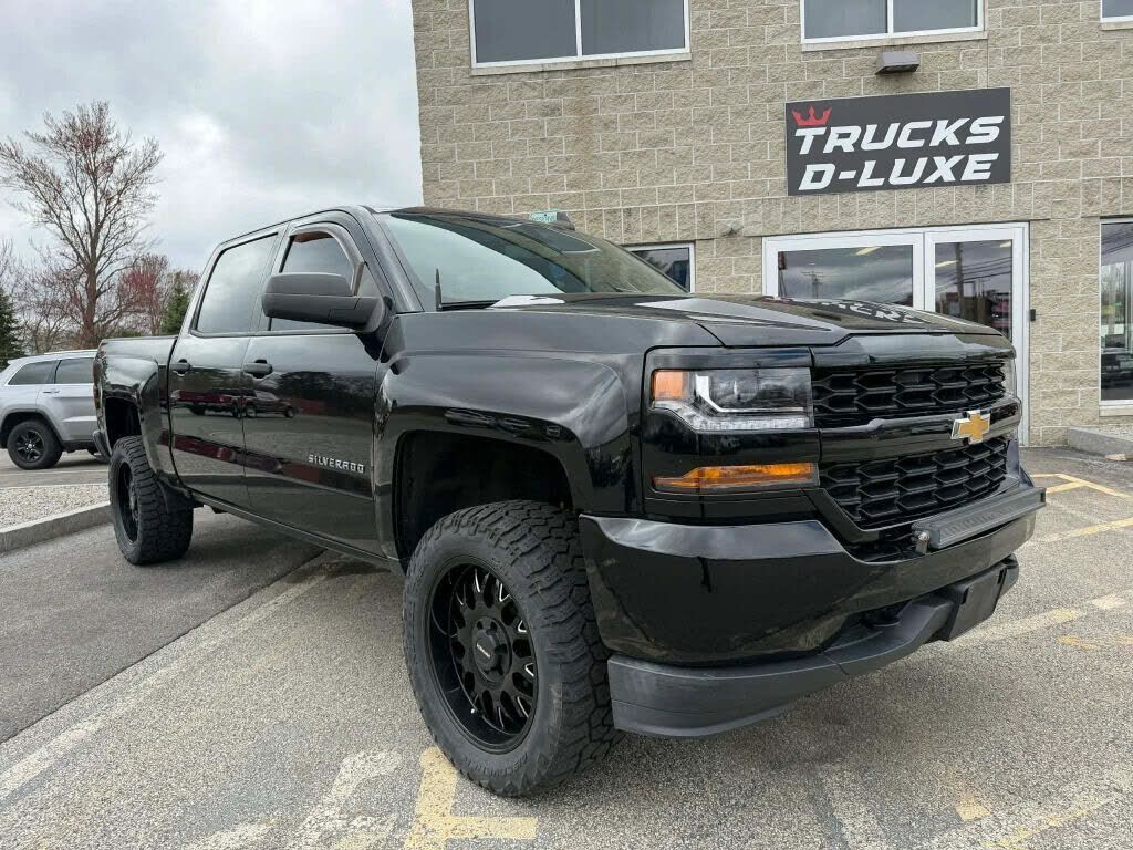 2018 CHEVROLET Silverado