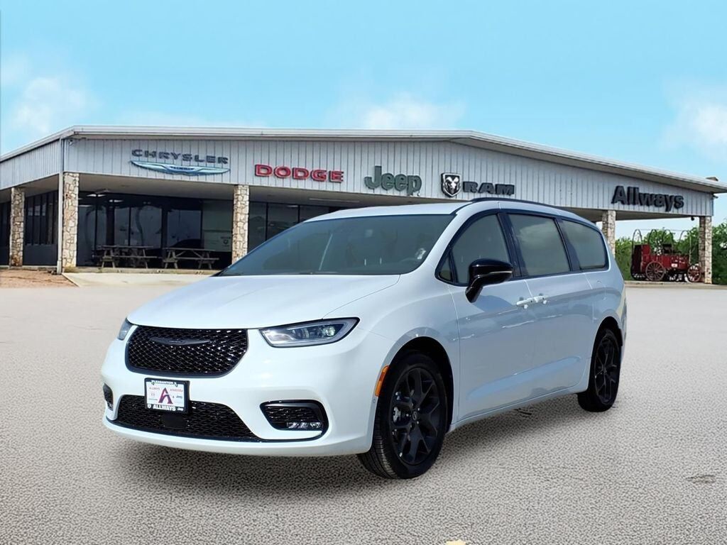 2026 CHRYSLER Pacifica