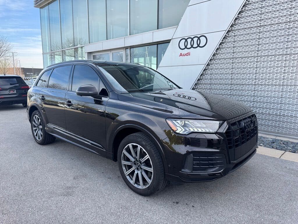 2023 AUDI Q7