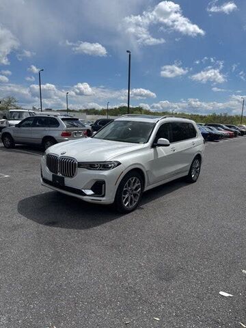 2020 BMW X7