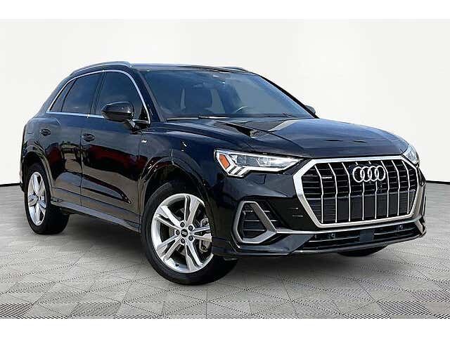 2022 AUDI Q3