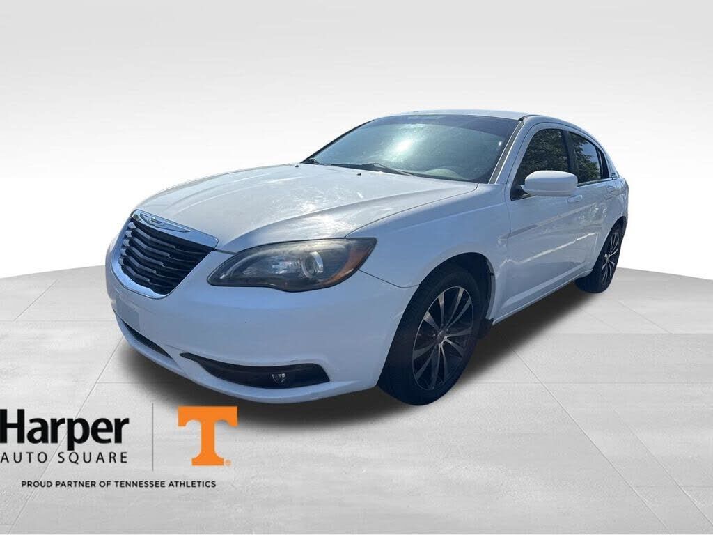 2014 CHRYSLER 200