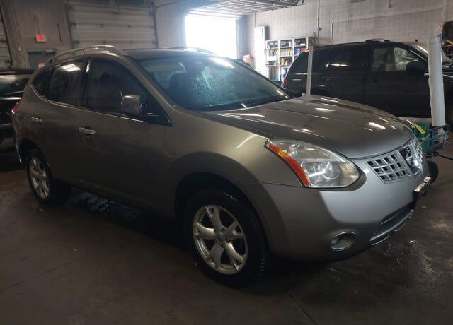 2010 NISSAN Rogue