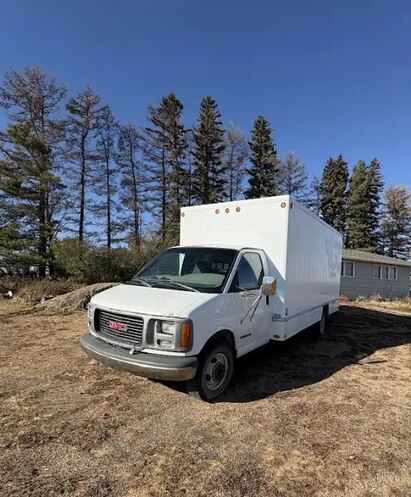 GMC Savana