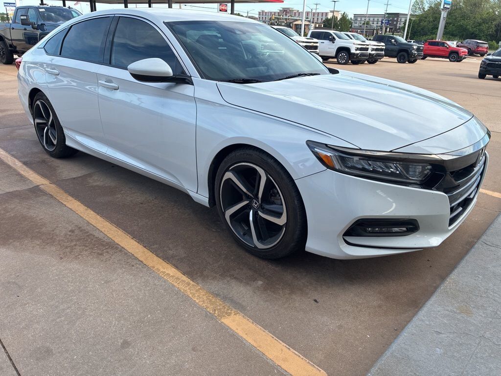 2019 HONDA Accord