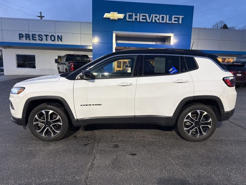 2023 JEEP Compass
