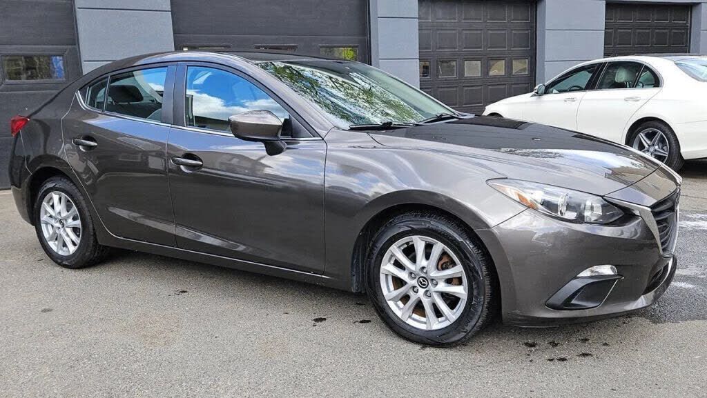 2014 MAZDA Mazda3