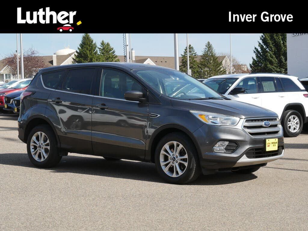 2017 FORD Escape