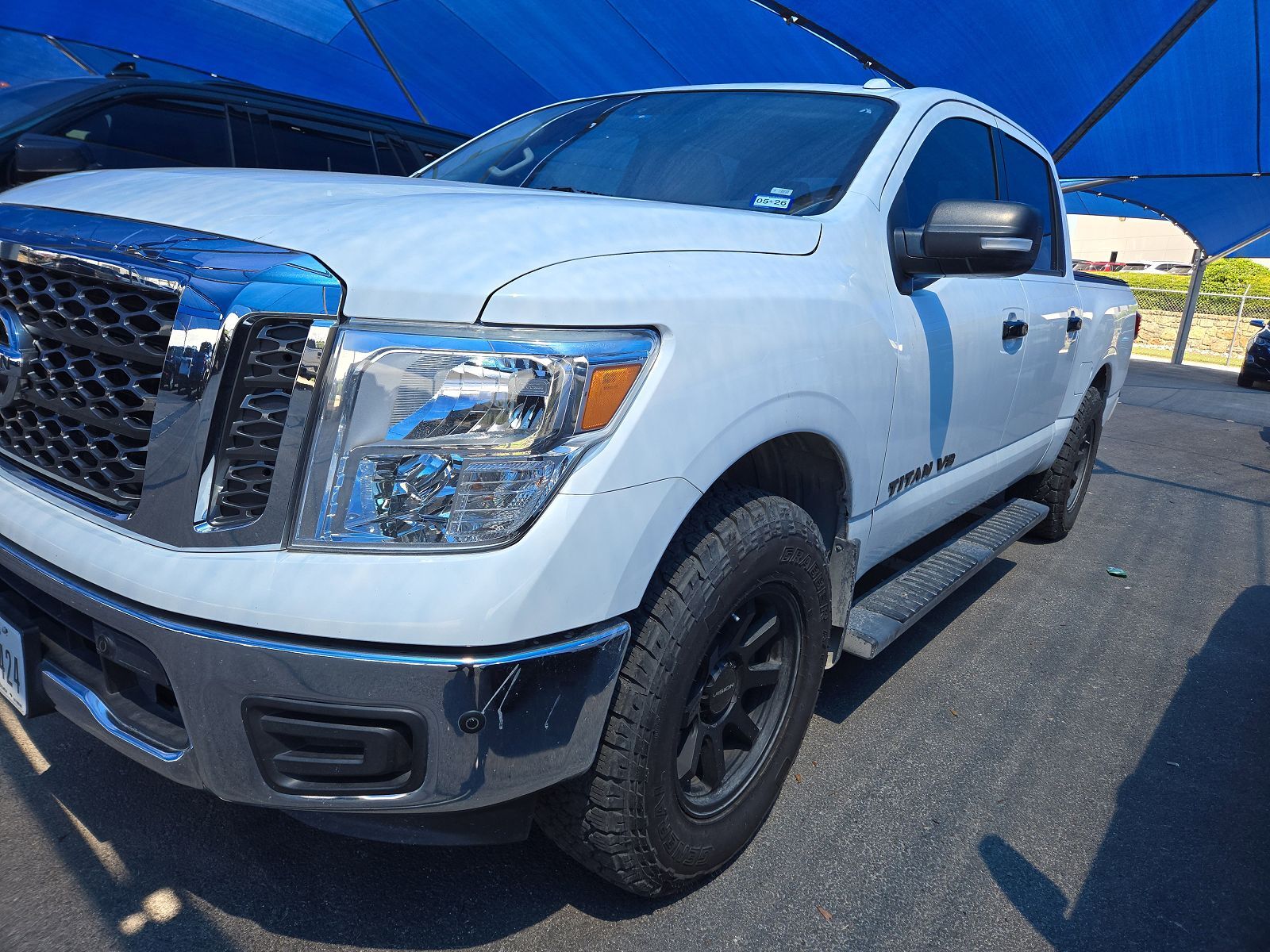 2018 NISSAN Titan