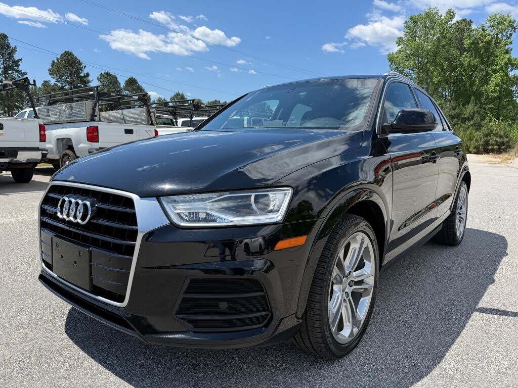 2017 AUDI Q3