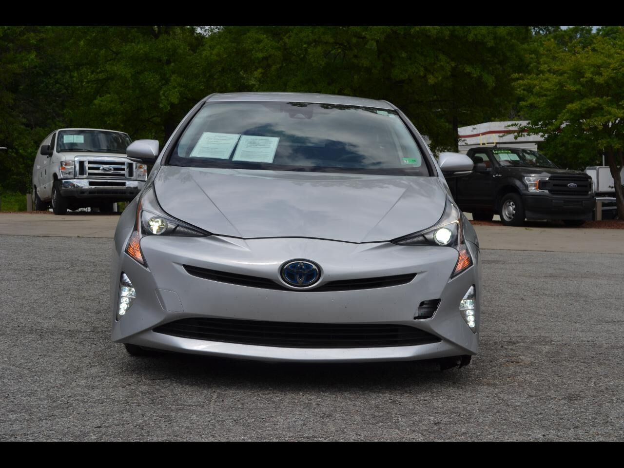 2017 TOYOTA PRIUS