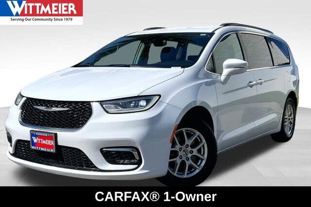 2022 CHRYSLER Pacifica