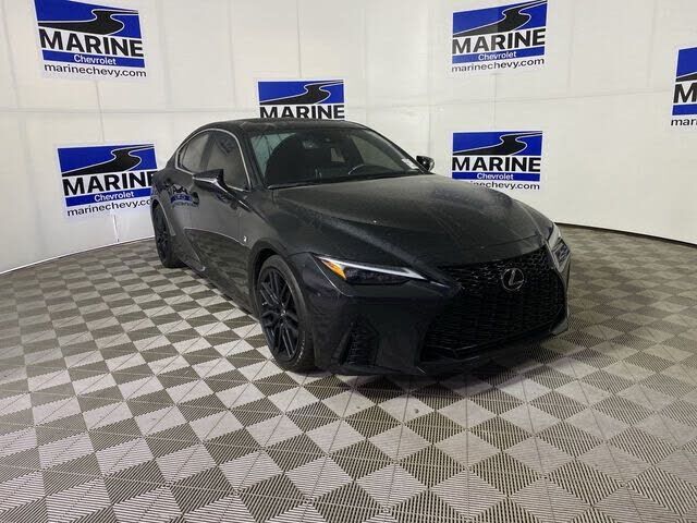 2021 LEXUS IS