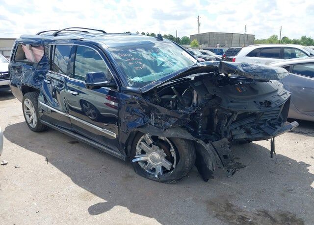 2019 CADILLAC Escalade ESV