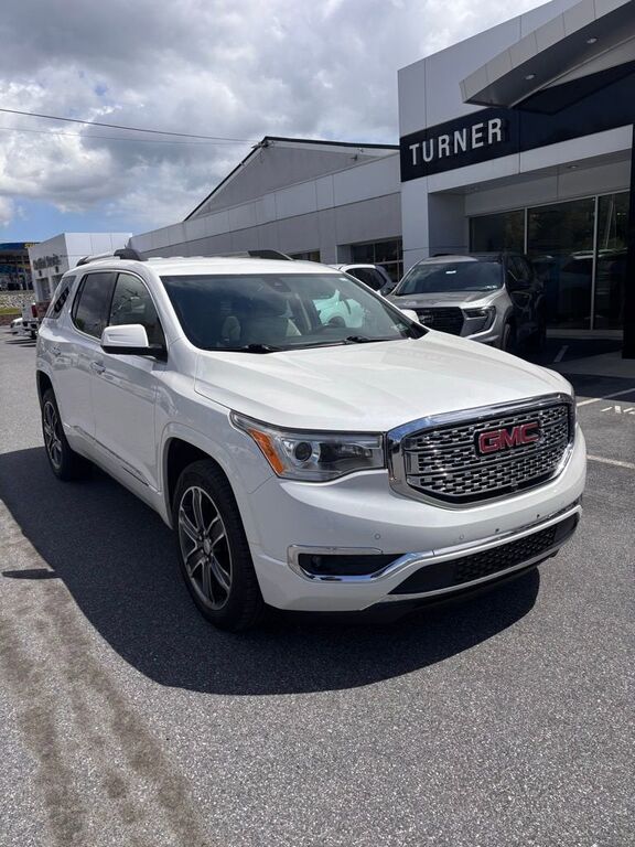 2018 GMC Acadia