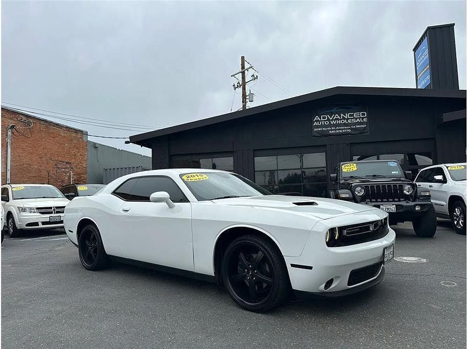 2015 DODGE Challenger