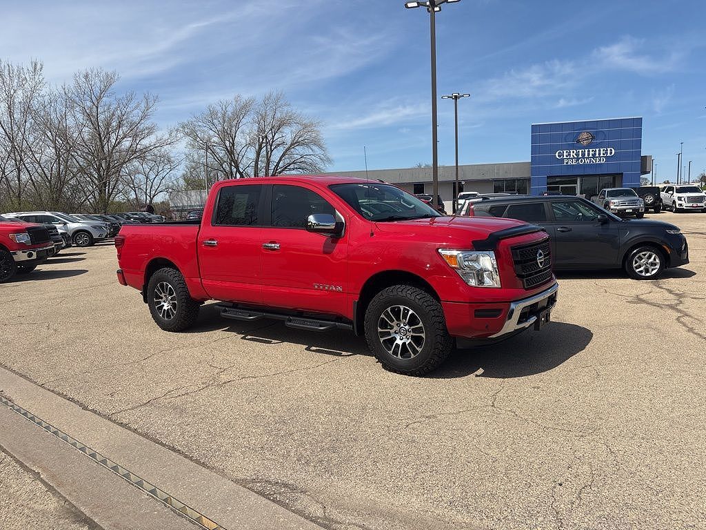 2021 NISSAN Titan