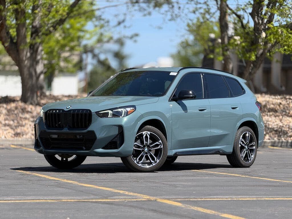 2023 BMW X1