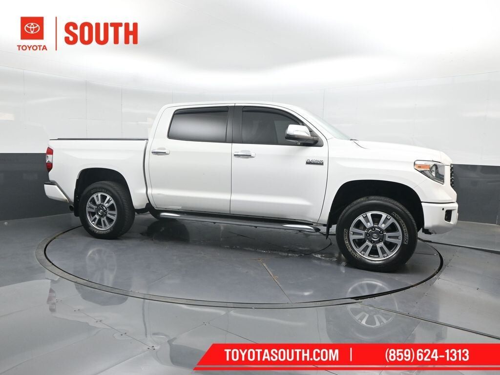 2020 TOYOTA Tundra