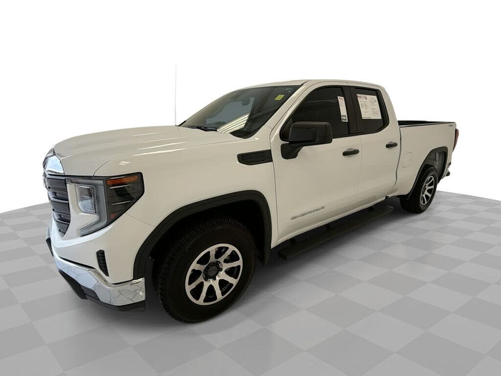 2023 GMC Sierra