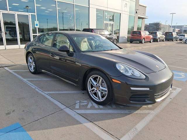 2014 PORSCHE Panamera
