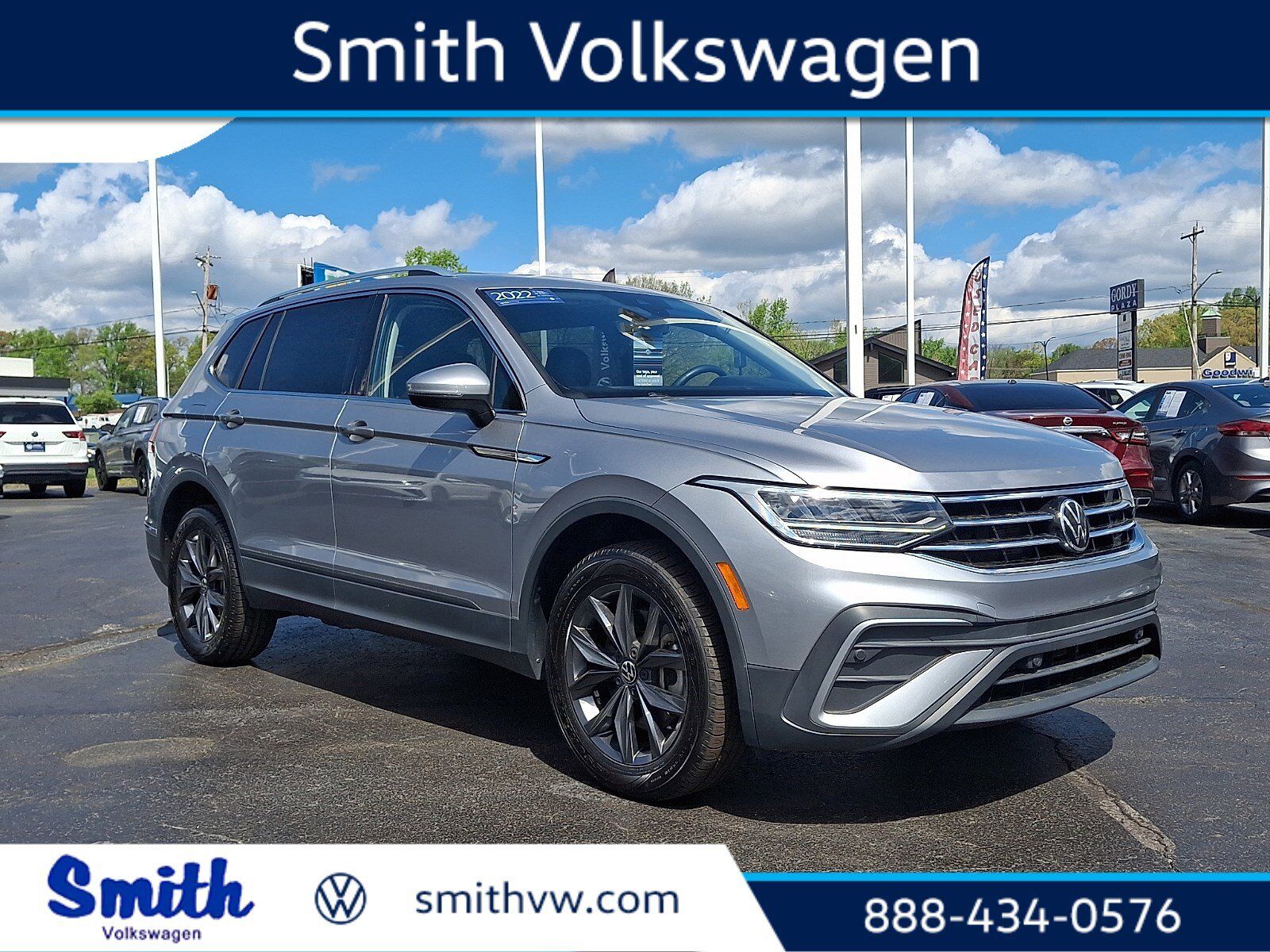 2022 VOLKSWAGEN Tiguan
