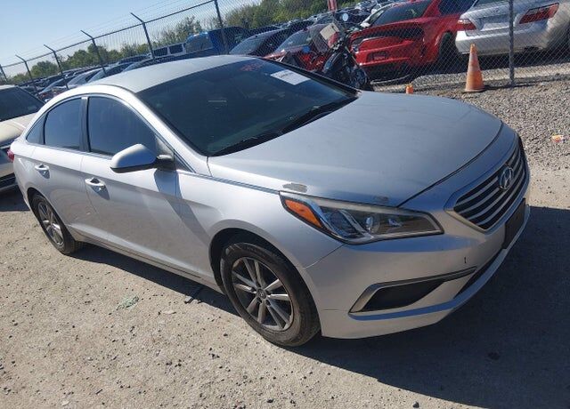 2017 HYUNDAI Sonata