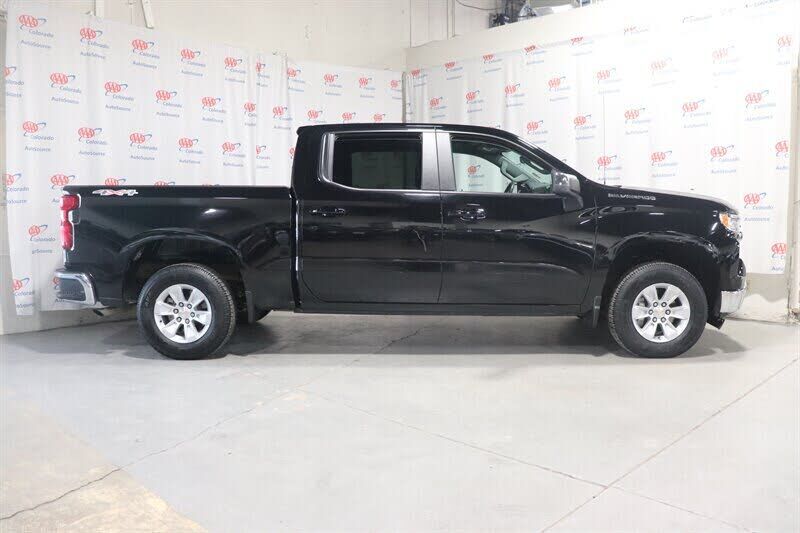 2025 CHEVROLET Silverado