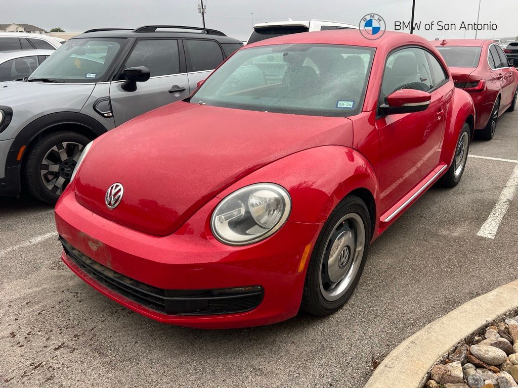 2012 VOLKSWAGEN Beetle