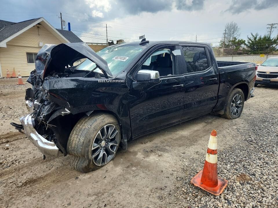 2023 CHEVROLET Silverado
