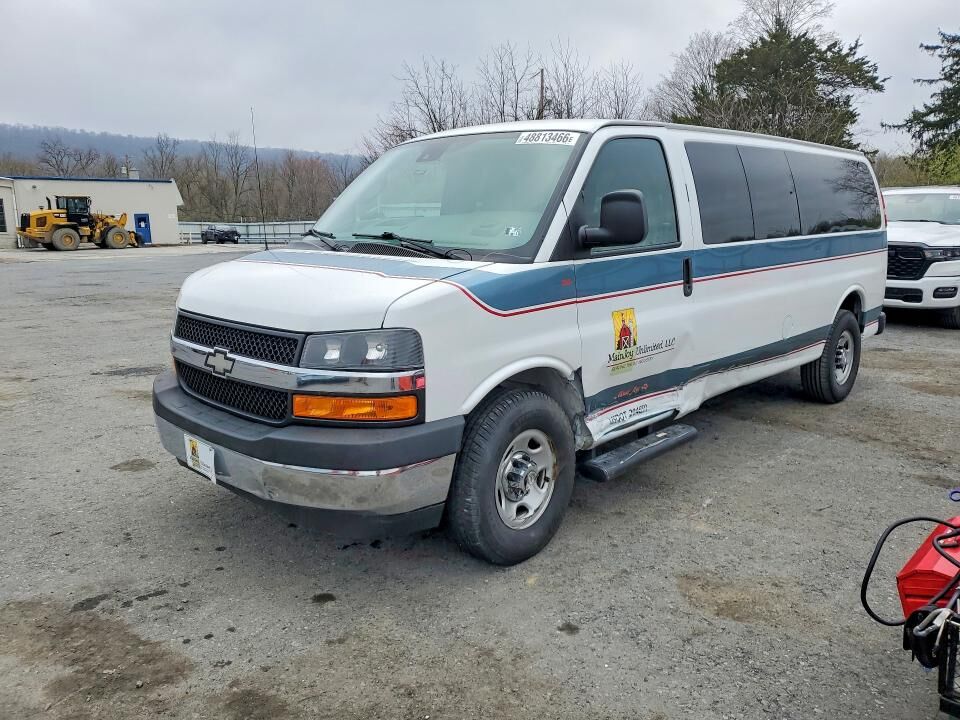 2019 CHEVROLET Express