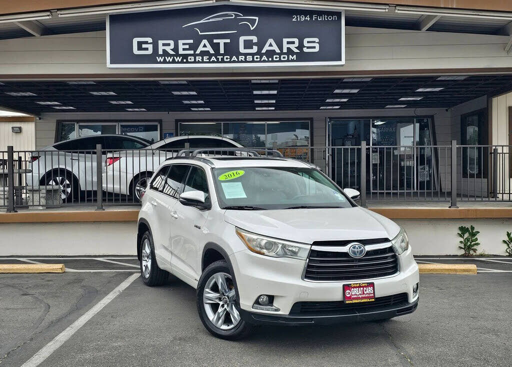 2016 TOYOTA Highlander