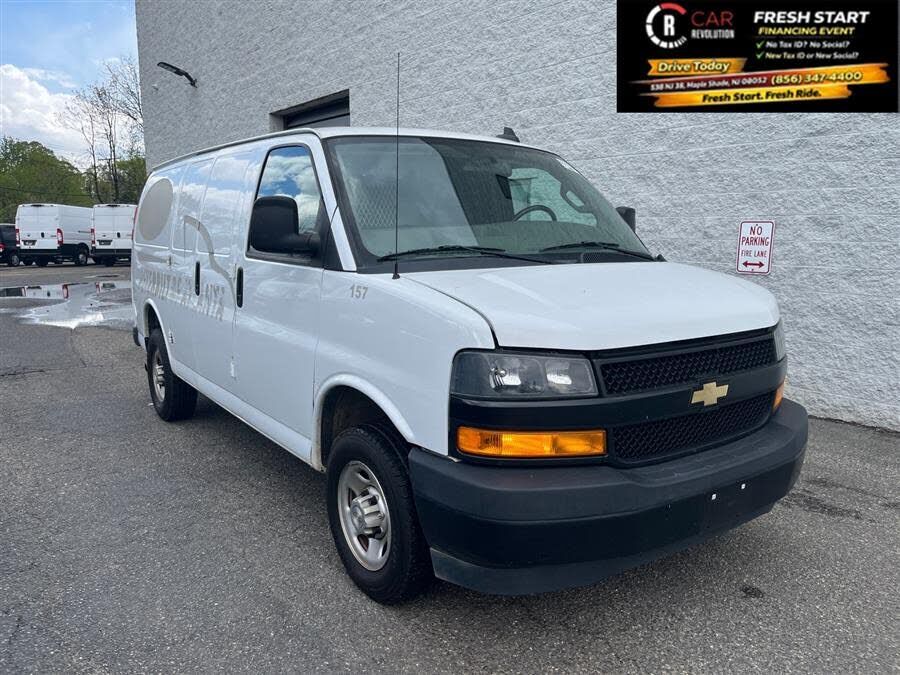 2023 CHEVROLET Express
