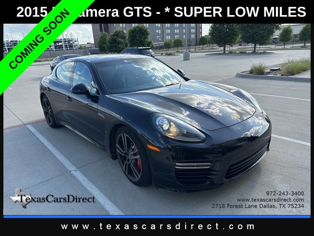 2015 PORSCHE Panamera