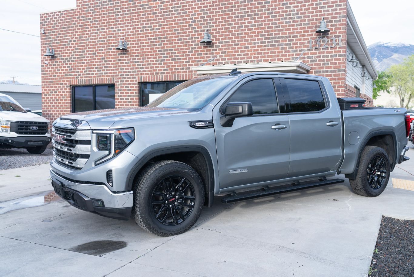 2024 GMC Sierra