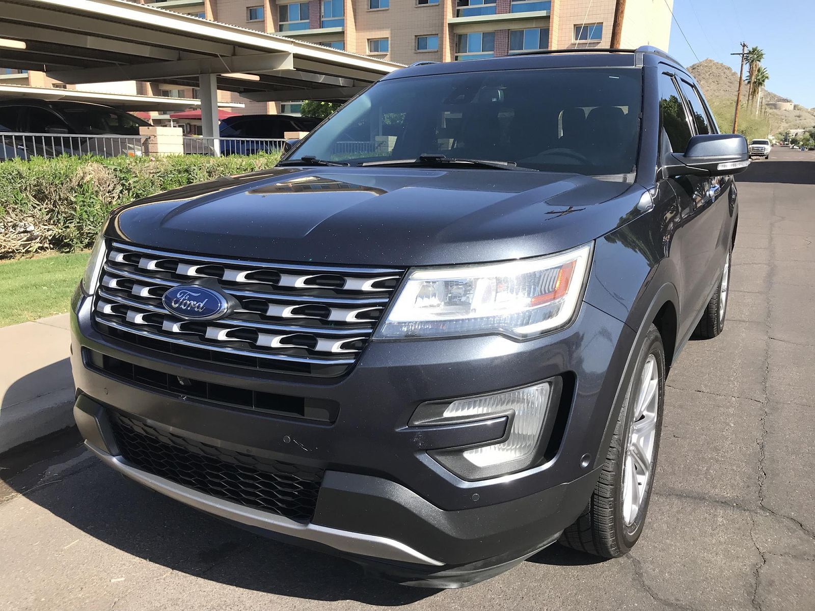 2017 FORD Explorer