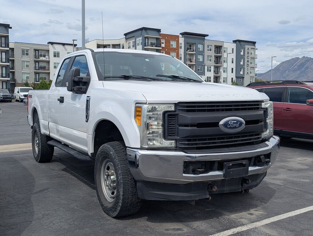 2017 FORD F-350