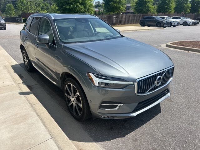 2021 VOLVO XC60