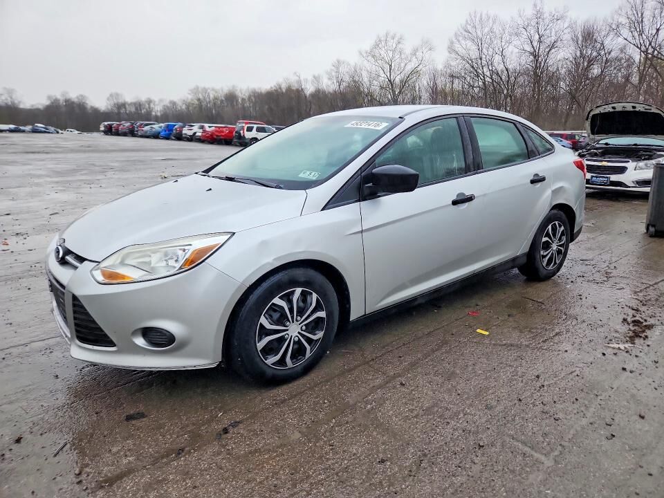 2013 FORD Focus