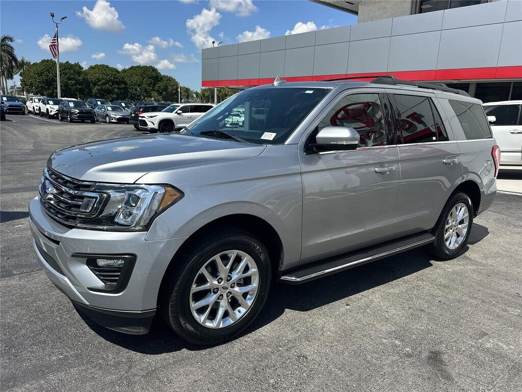 2021 FORD Expedition