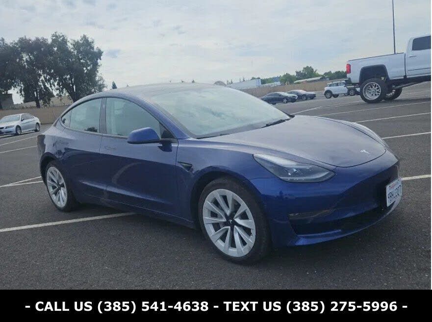 2022 TESLA Model 3